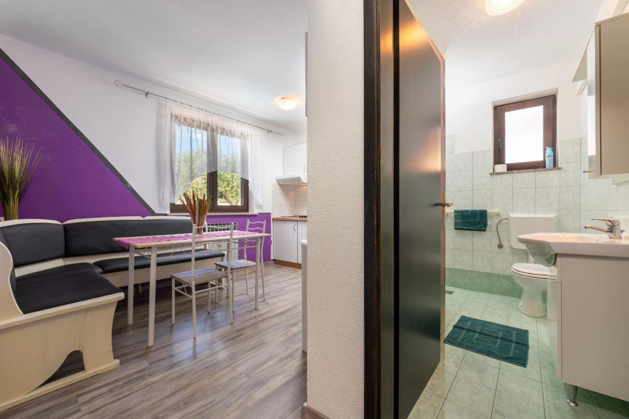 Apartments Miri ורסאר מראה חיצוני תמונה