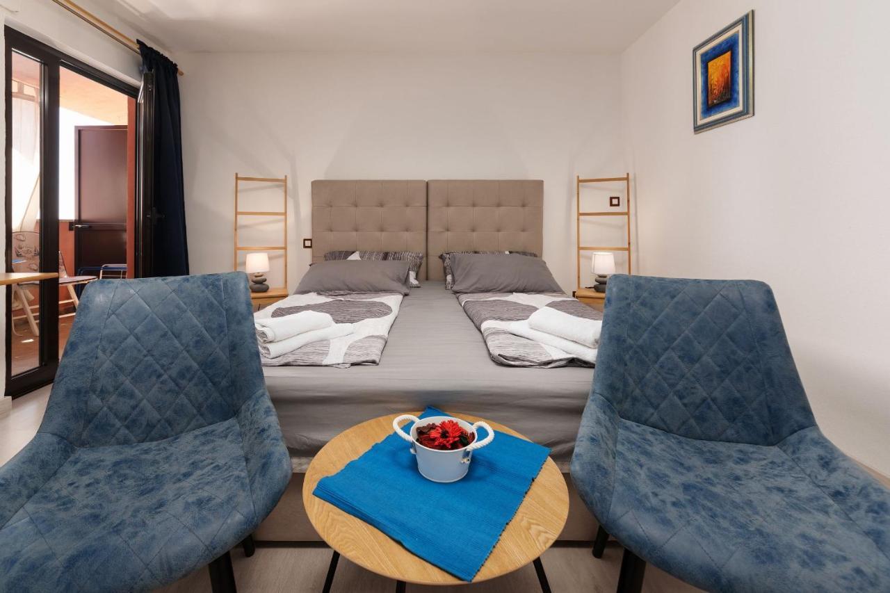 Apartments Miri ורסאר מראה חיצוני תמונה