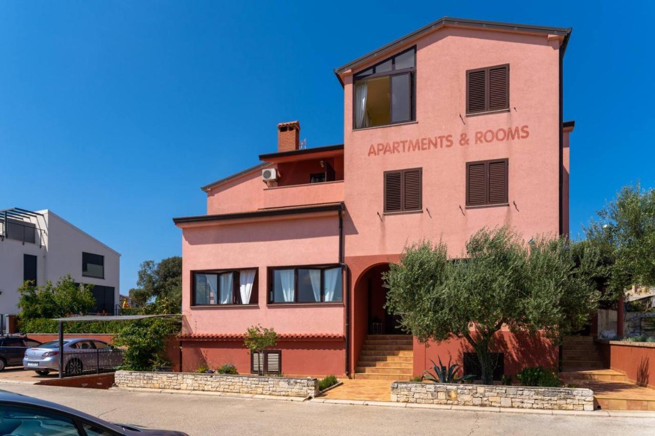 Apartments Miri ורסאר מראה חיצוני תמונה